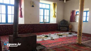 سوئیت سنتی اقامتگاه بوم گردی کردبوم کاشانه - روستای لیلانه - ربط سردشت - آذربایجان غربی